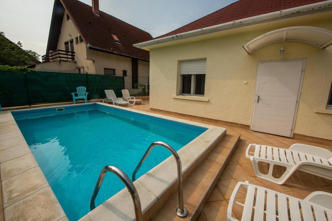 Dora Ház Villa Siófok Kültér fotó